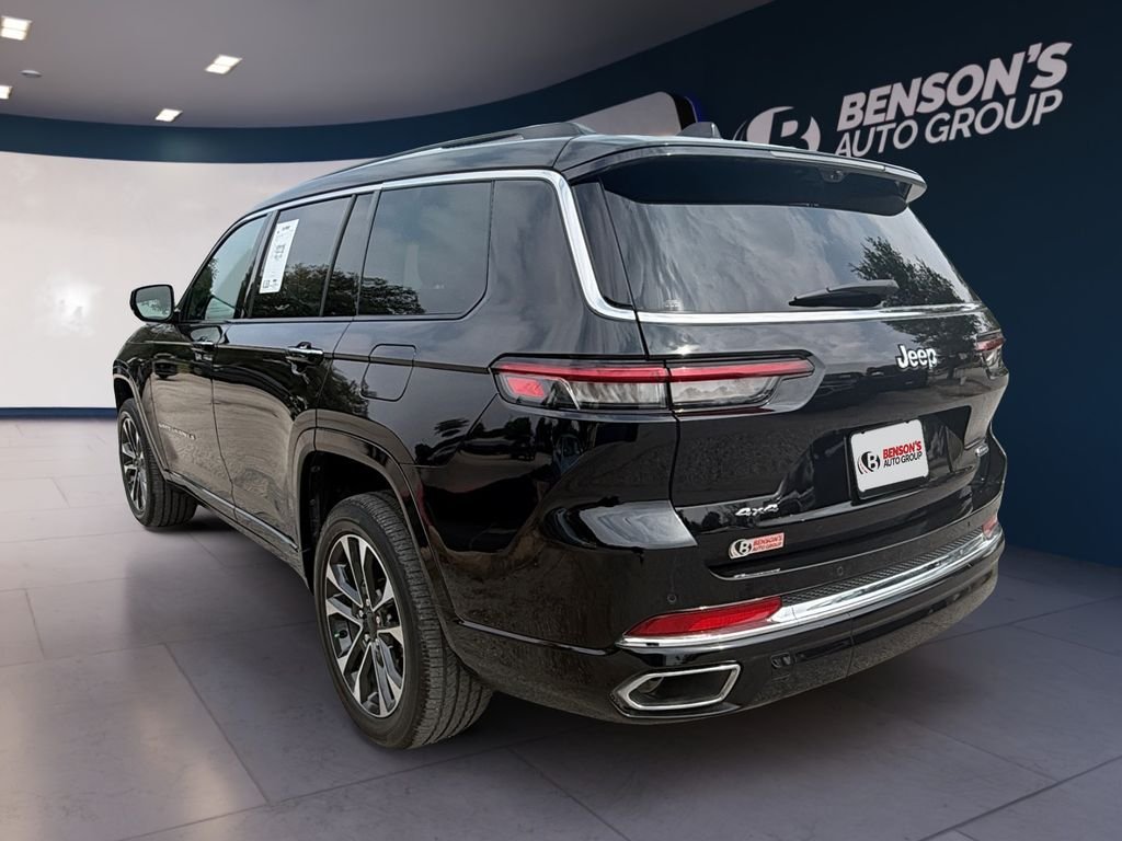 Used 2023 Black Jeep Overland image 3