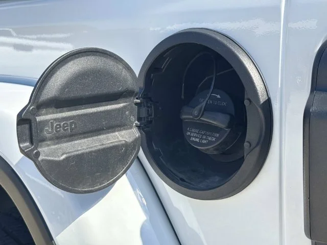 Used 2026 White Jeep Sahara image 48