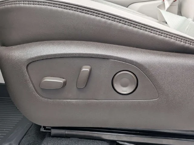 New 2027 Glacier White Tricoat GMC Denali image 22