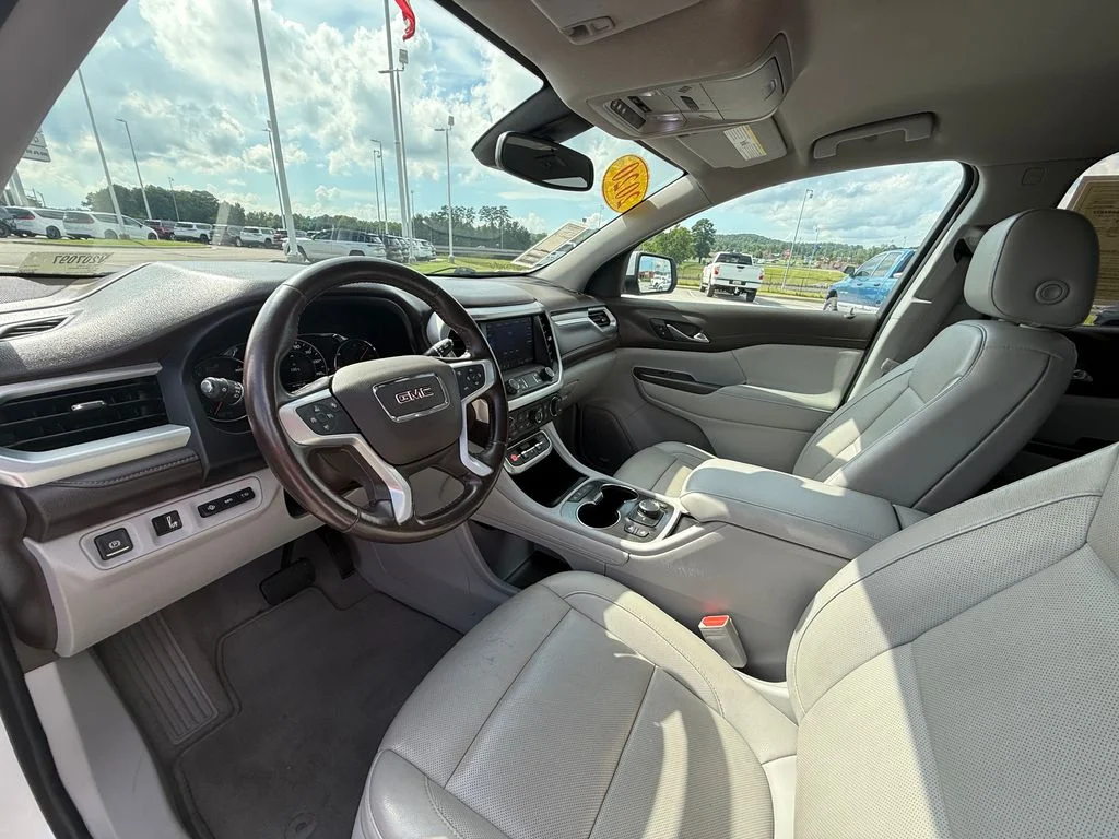 Used 2020 White GMC SLT image 20