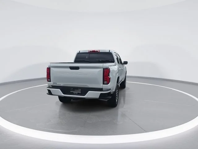 Used 2026 White Chevrolet LT image 7