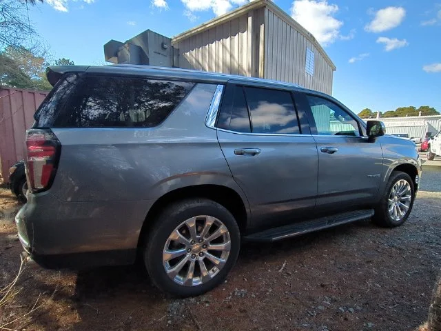 Used 2021 Gray Chevrolet Premier image 6