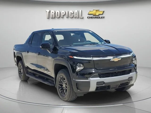New 2026 Black Chevrolet LT - Extended Range image 7