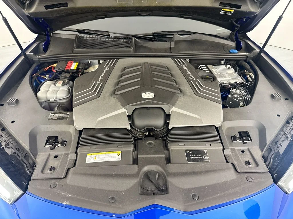 Used 2023 Blue Lamborghini S image 34