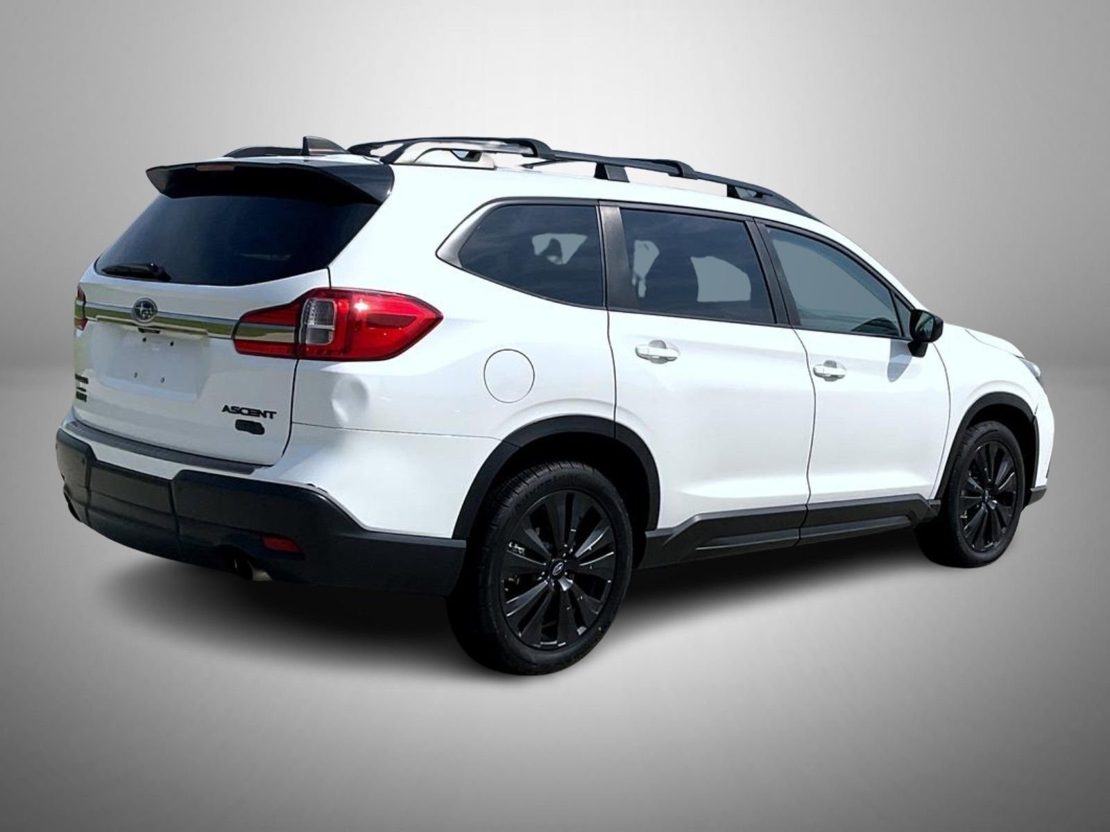 Used 2022 White Subaru Onyx Edition image 5