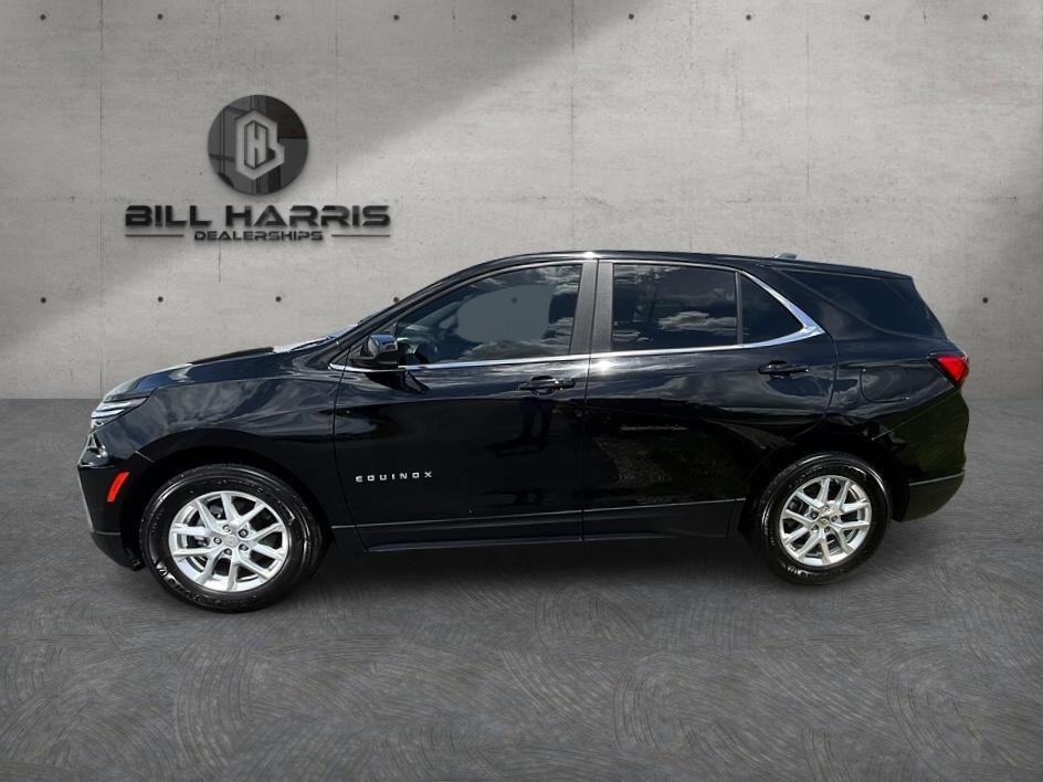 Used 2022 Black Chevrolet LT image 8