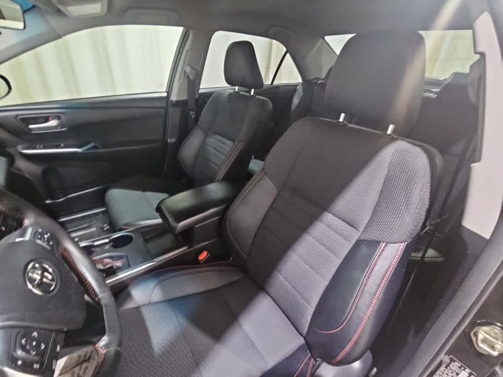 Used 2017 Midnight Black Metallic Toyota SE image 11