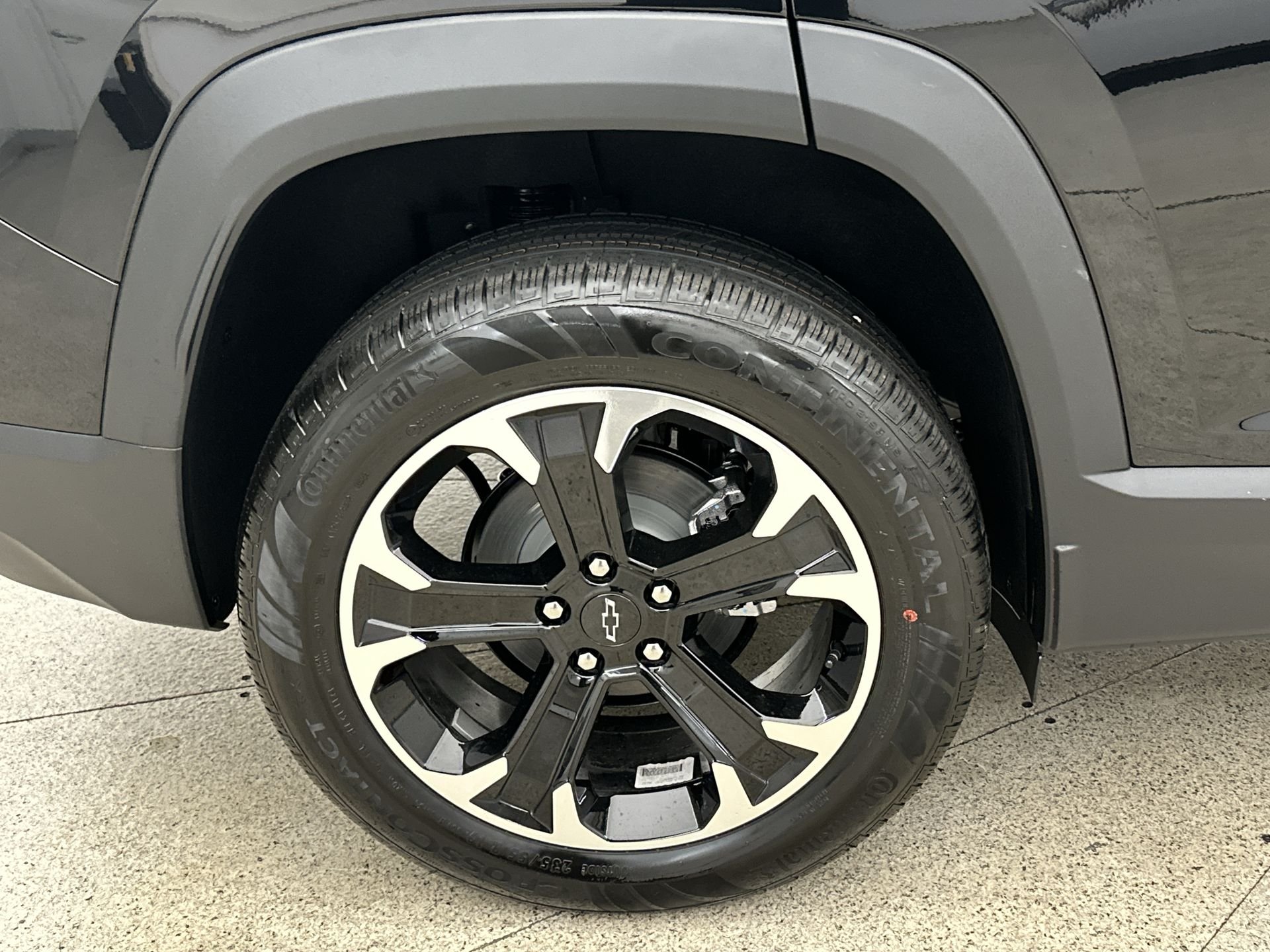 2027 Chevrolet Equinox LT - Photo 82