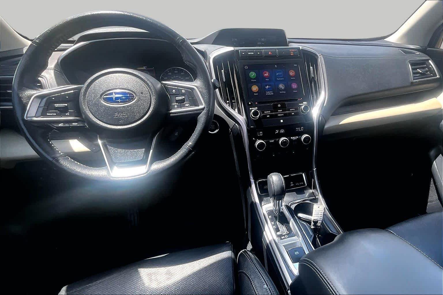 Used 2020 Crystal White Pearl Subaru Limited image 16