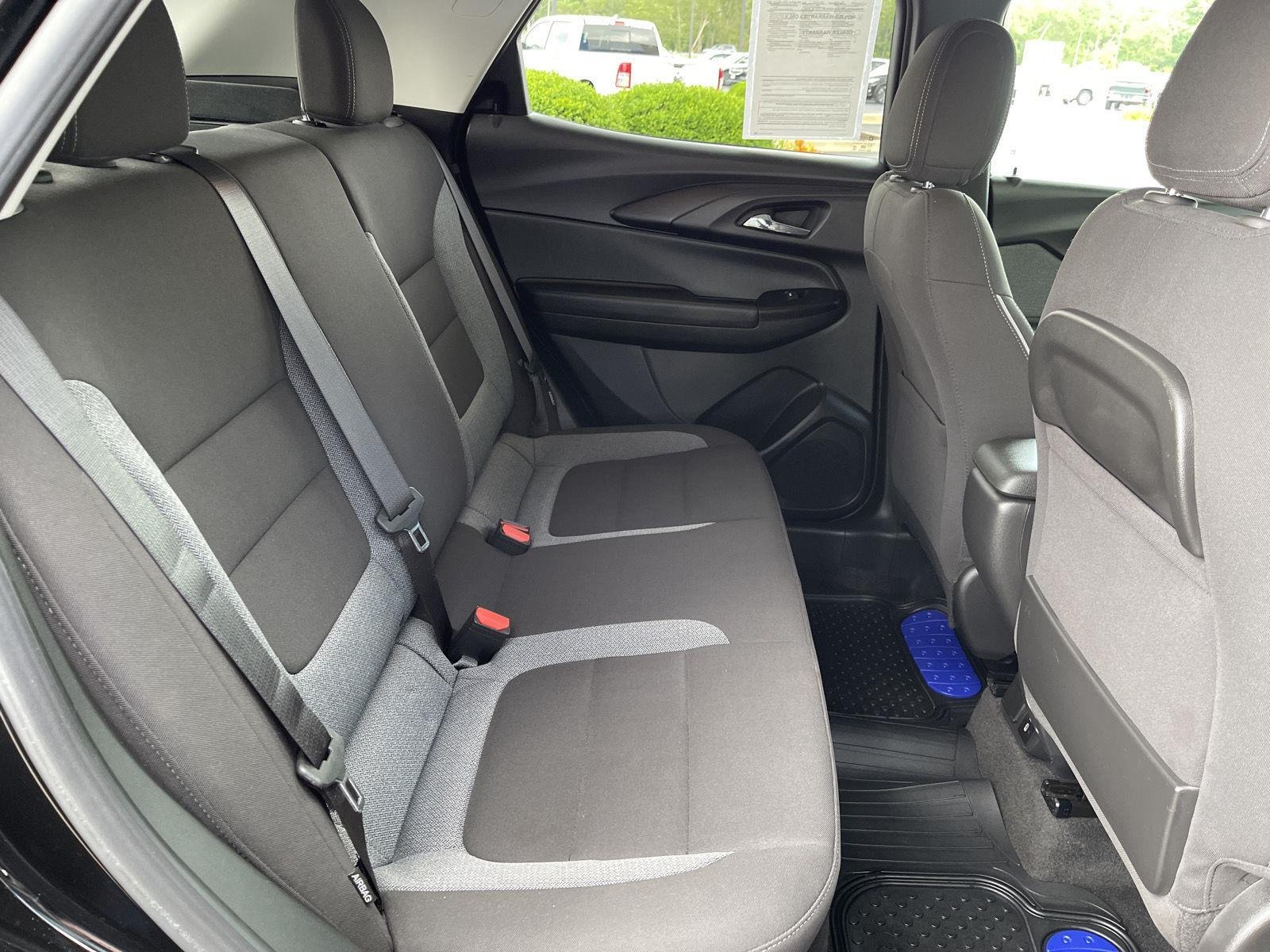 Used 2022 Mosaic Black Metallic Chevrolet LT image 33