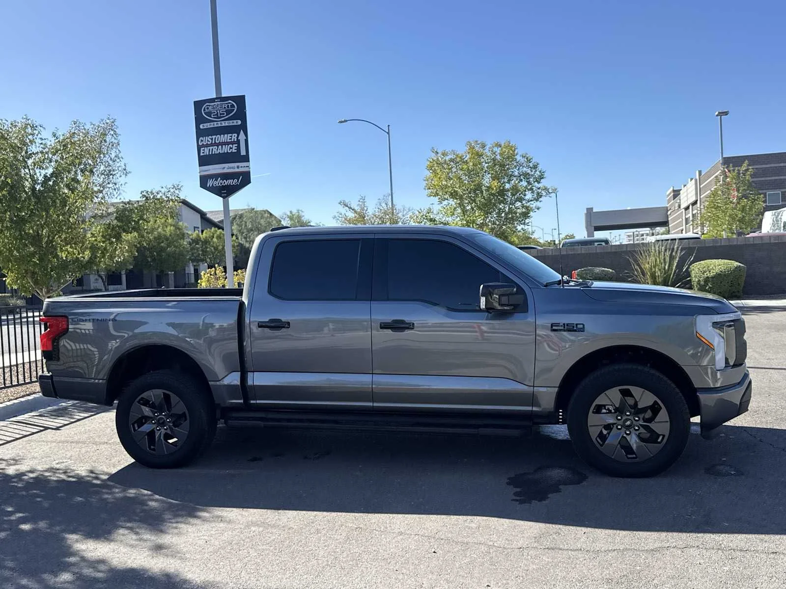 Used 2024 Carbonized Gray Metallic Ford XLT image 9