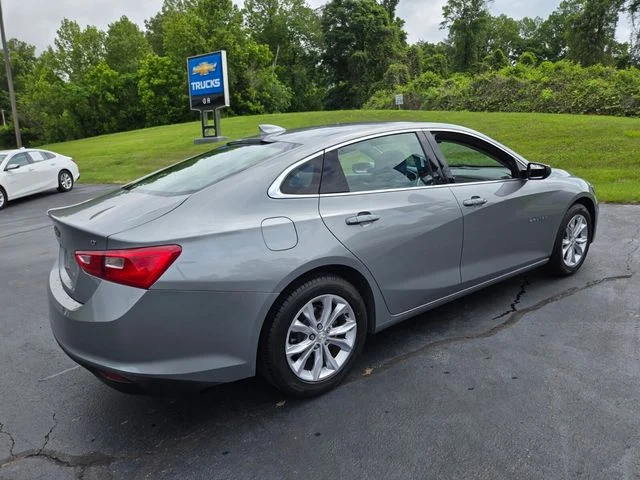 Used 2023 Gray Chevrolet LT image 11