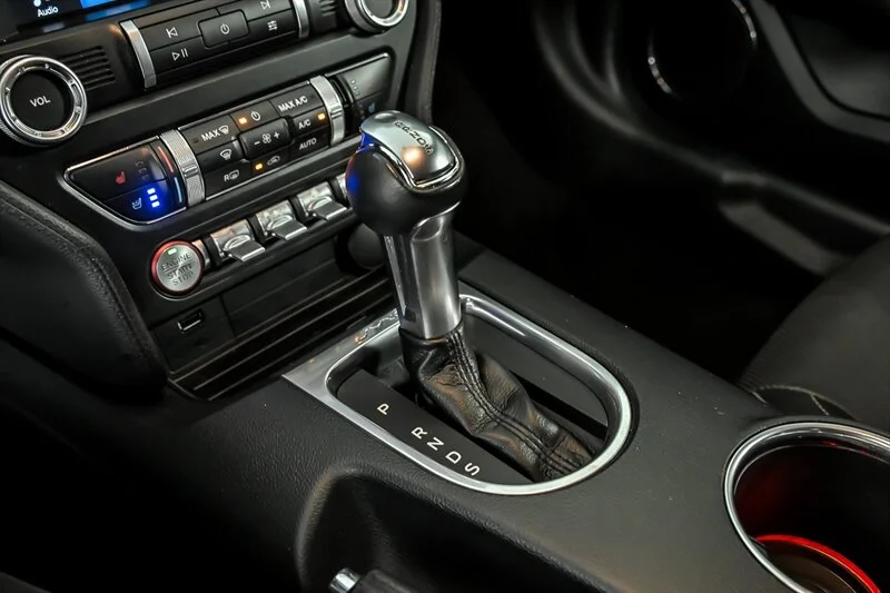 Used 2019 Shadow Black Ford GT image 26