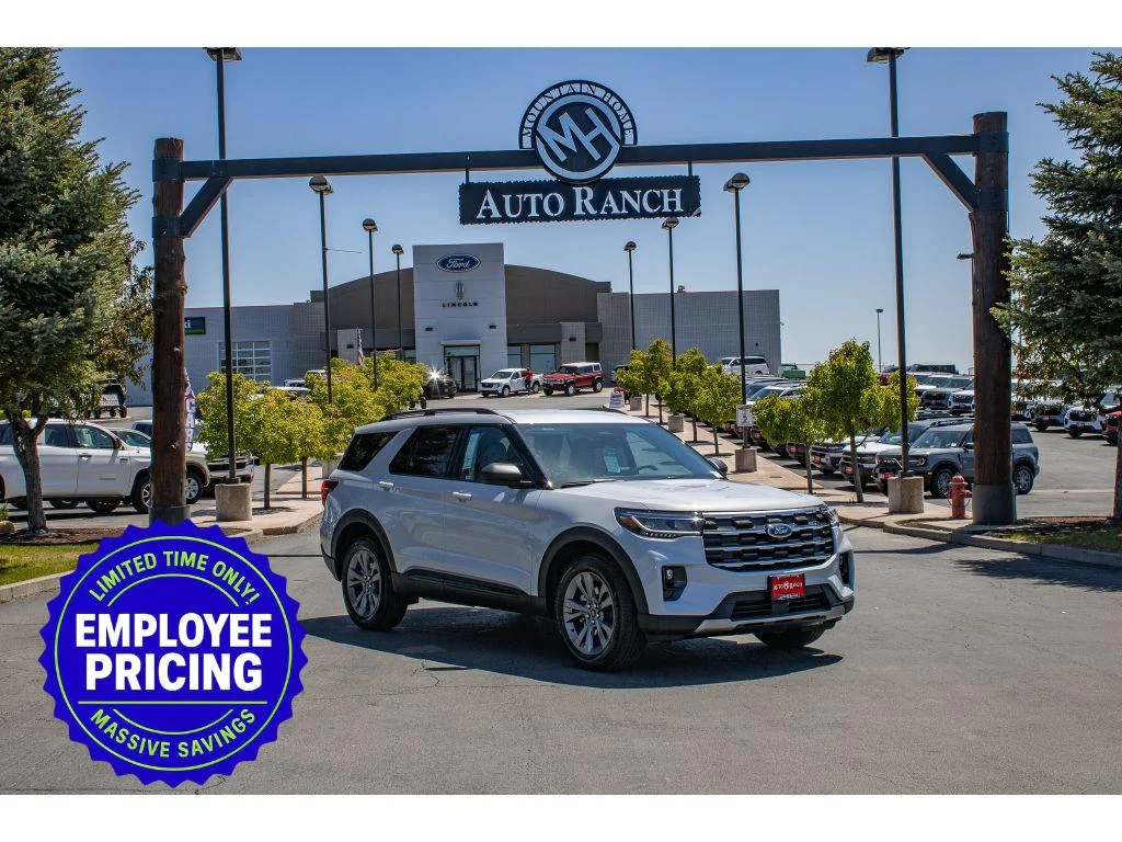 2026 Ford Explorer Active 4WD's photo
