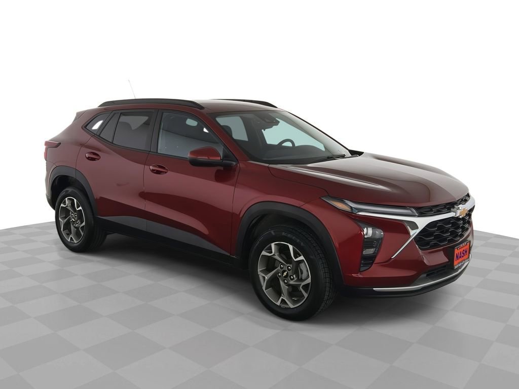 2025 Chevrolet Trax LT's photo