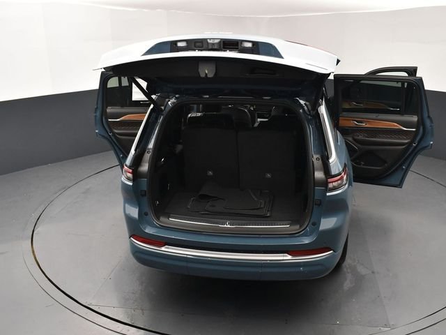 New 2026 Steel Blue Exterior Paint Jeep Summit image 29