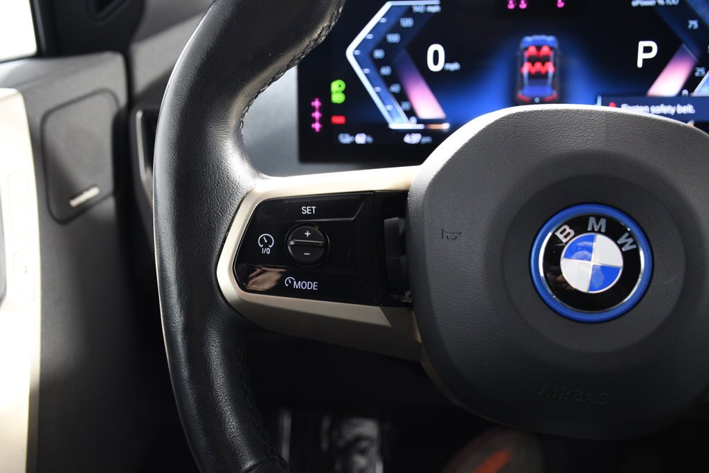 2023 BMW iX Base - Photo 28