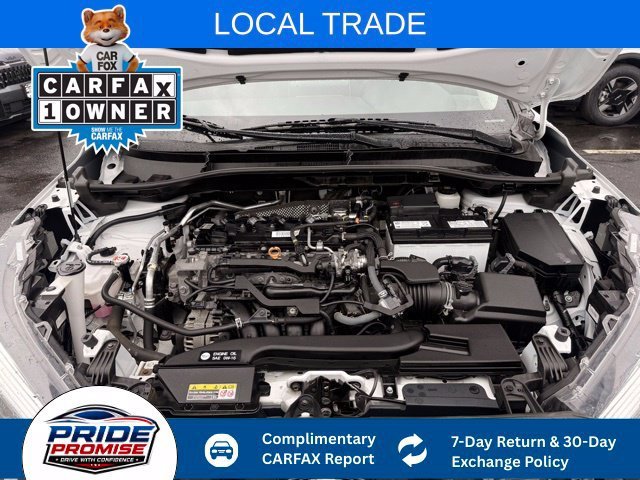 Used 2022 Off-white Toyota XLE image 11