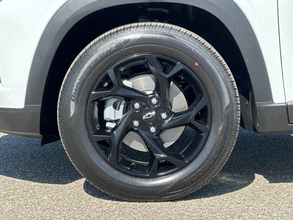 2026 Chevrolet Trax LT - Photo 24