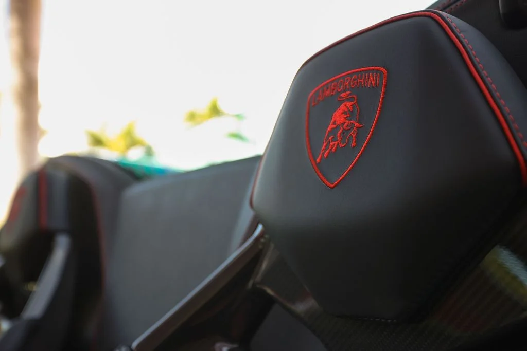 Used 2020 Nero Noctis Lamborghini Base image 50