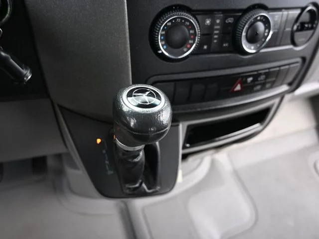 Used 2018 Gray Mercedes-Benz Cargo 144 WB image 17