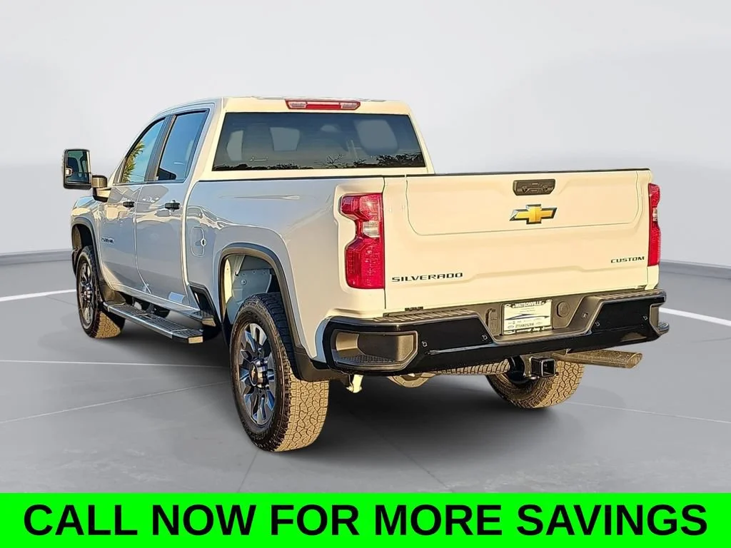 New 2026 Summit White Chevrolet Custom image 5