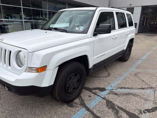 Certified Used 2016 White Jeep Sport image 2