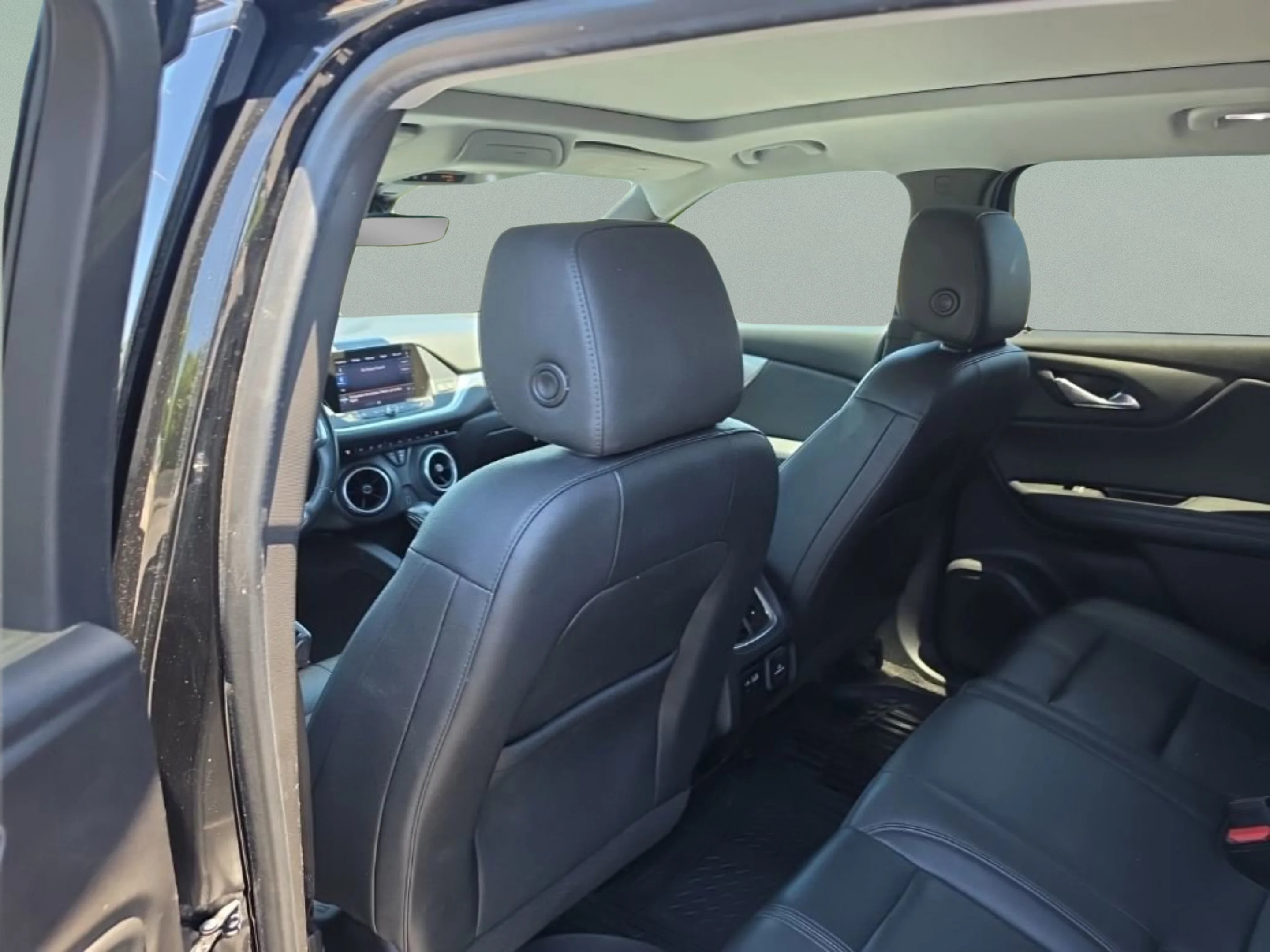 Used 2021 BLACK Chevrolet LT image 22