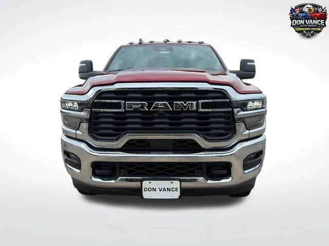New 2026 Molten Red Pearl-Coat Exterior Paint RAM Tradesman image 8