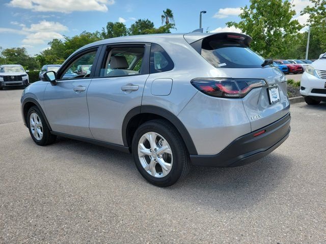 Used 2025 Lunar Silver Metallic Honda LX image 4
