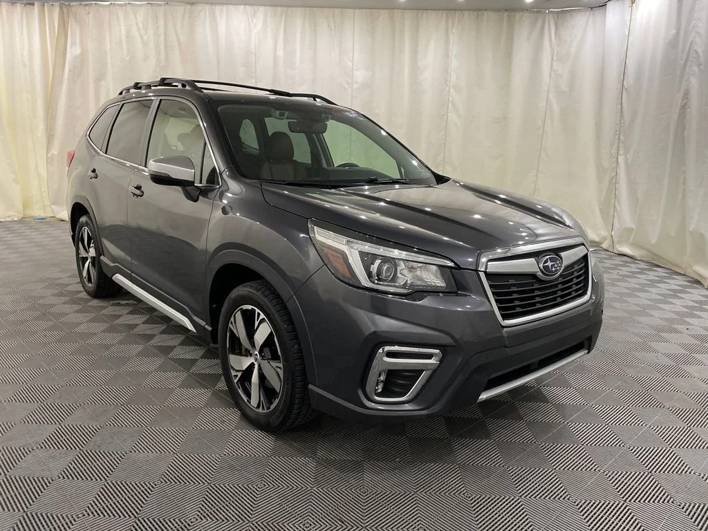 Used 2020 Magnetite Gray Metallic Subaru Touring image 3