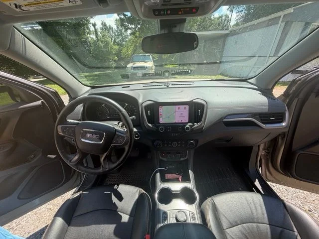 Used 2022  GMC AT4 image 7
