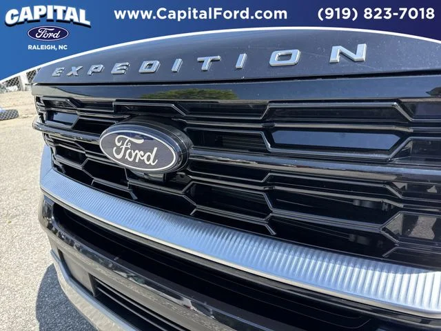 Used 2025 Black Ford Platinum image 10