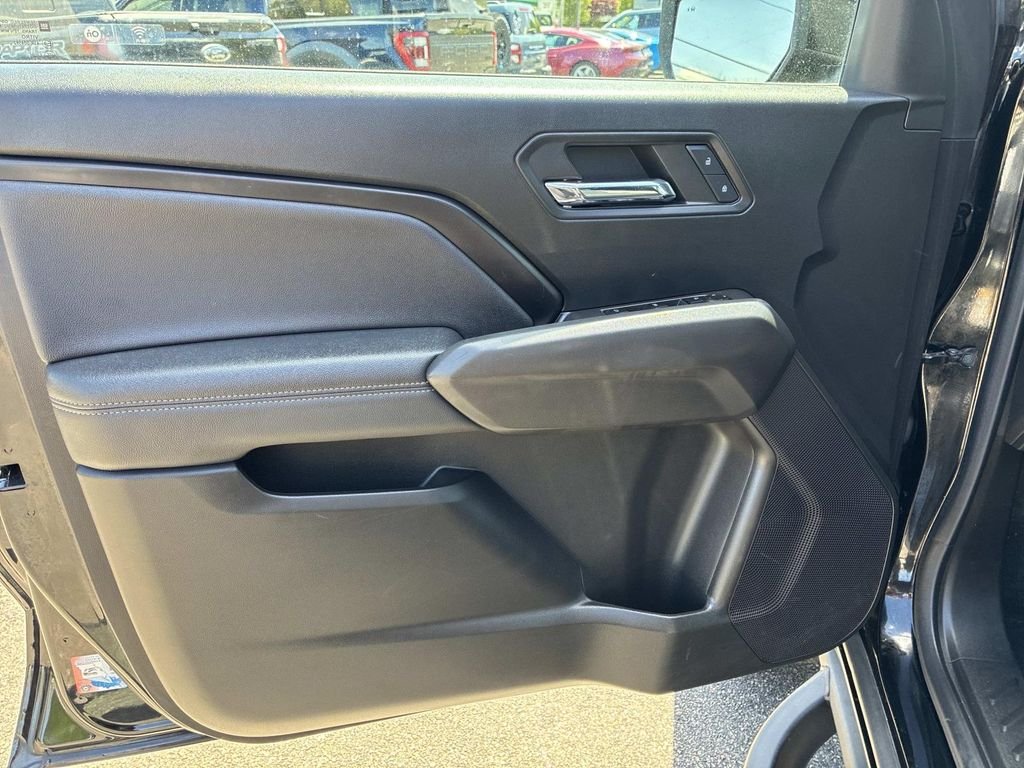 Used 2023 Black GMC Elevation image 19