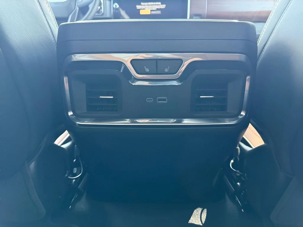 New 2026 Coastal Dune GMC Denali Ultimate image 33