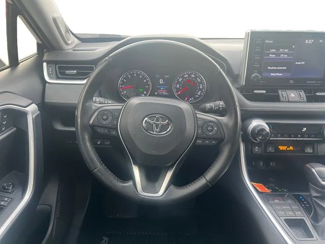 Used 2019 Gray Toyota XLE Premium image 12