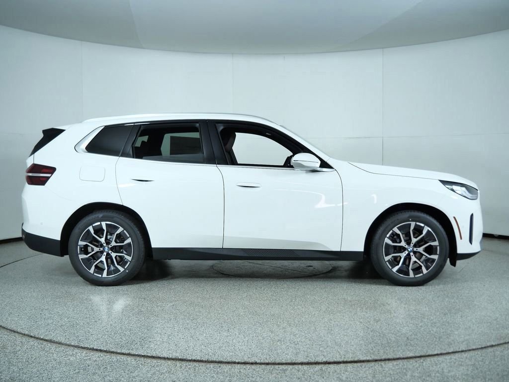 Used 2026 Alpine White BMW 30 xDrive image 7