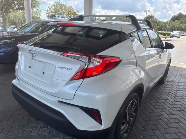Used 2022 Pearl Toyota Limited image 5