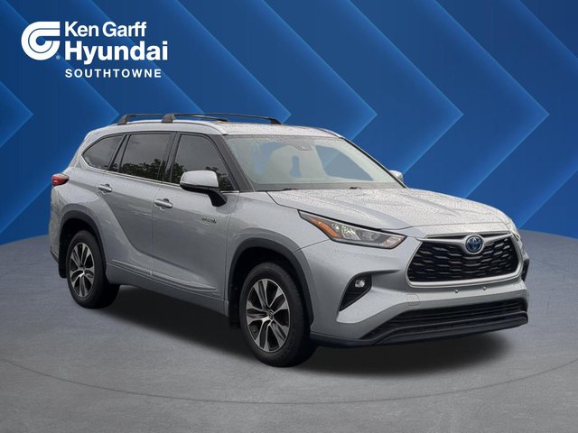 2020 Toyota Highlander Hybrid XLE