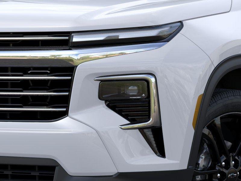 New 2026 Summit White Chevrolet LT image 10