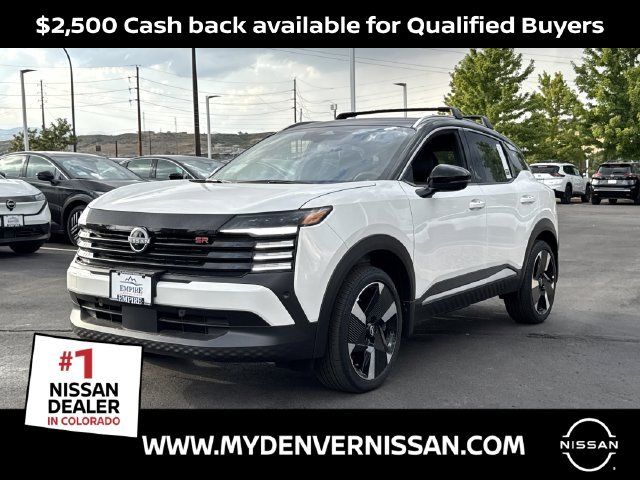 New 2026 Aspen White TriCoat / Super Black Two-tone Nissan SR image 5