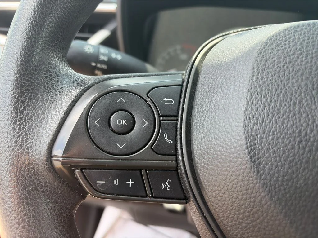 Used 2021 Blue Toyota LE image 22
