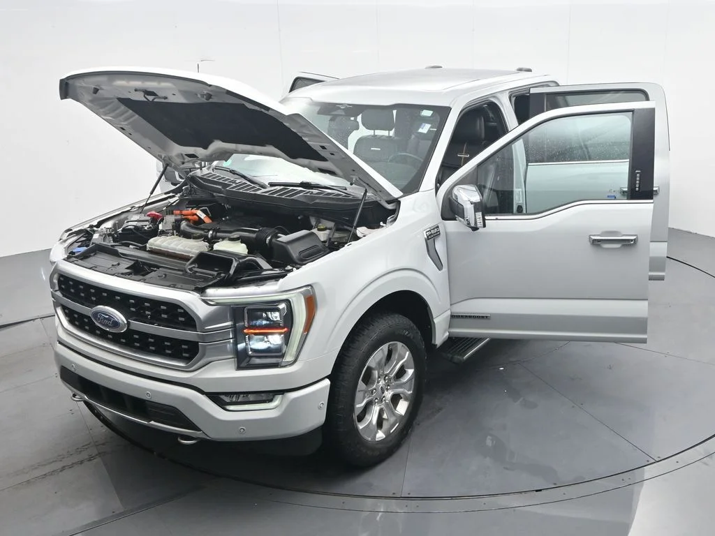 Certified Used 2023 Avalanche Ford Platinum image 40