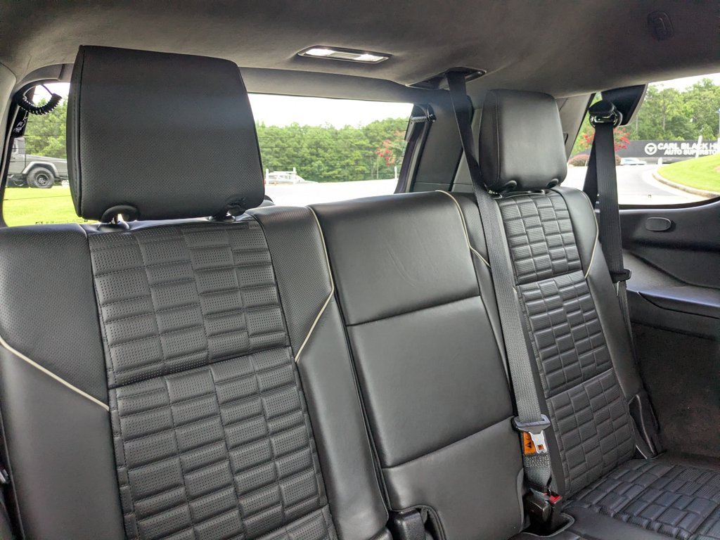 Used 2022 Black Raven Cadillac Premium Luxury Platinum image 29