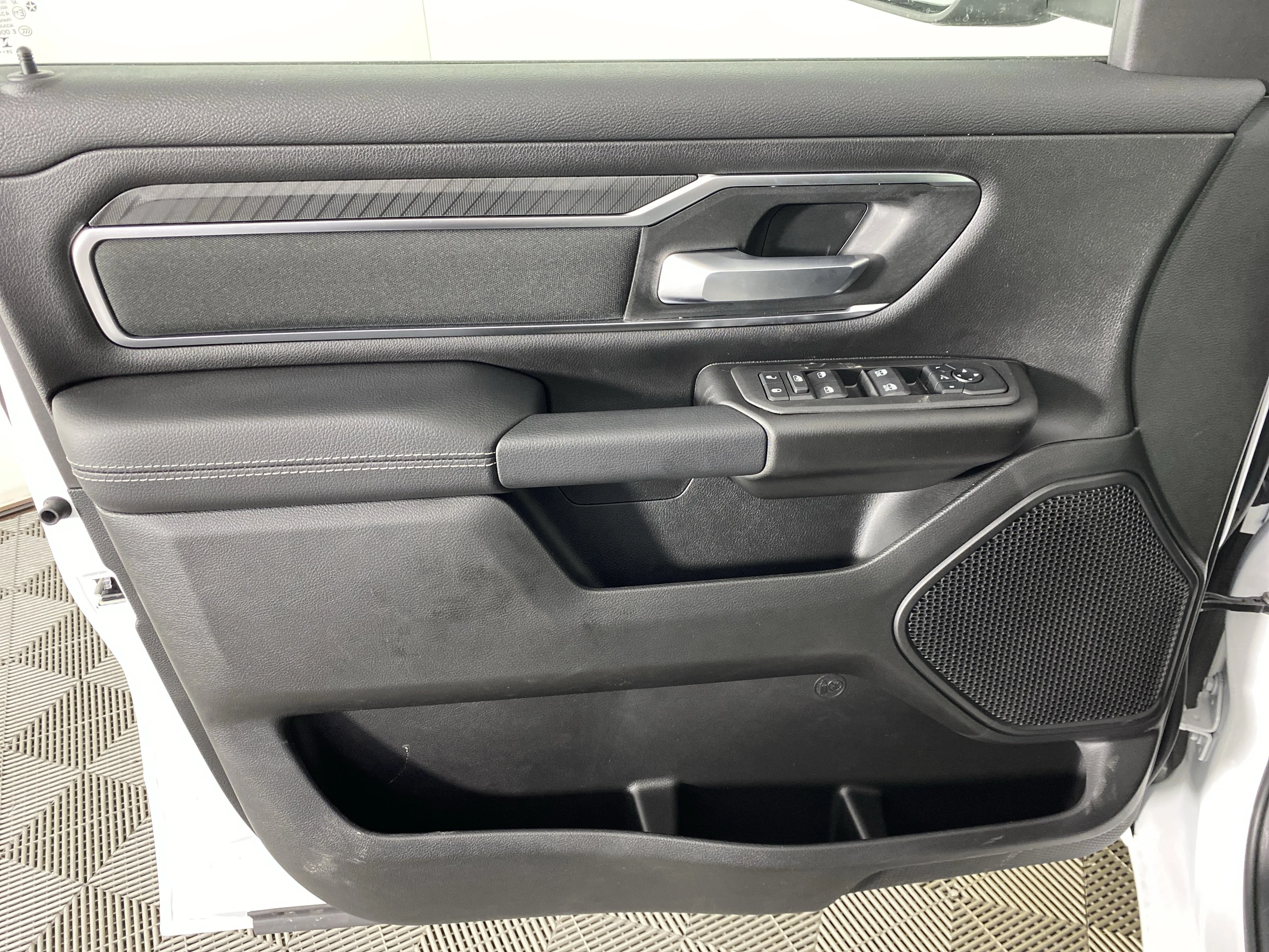 2026 RAM 1500 Big Horn/Lone Star - Photo 12