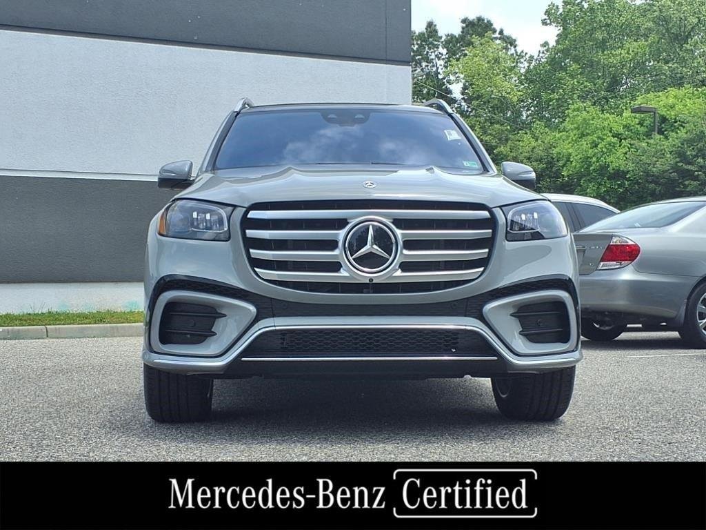 Used 2025 MANUFAKTUR Alpine Grey Mercedes-Benz GLS 450 image 4