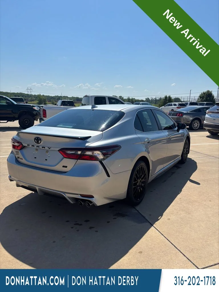 Used 2022 Silver Toyota SE image 5