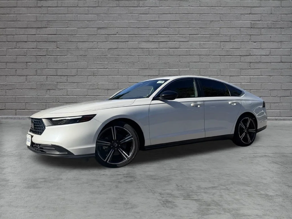 Certified Used 2024 Platinum White Pearl Honda Sport image 1