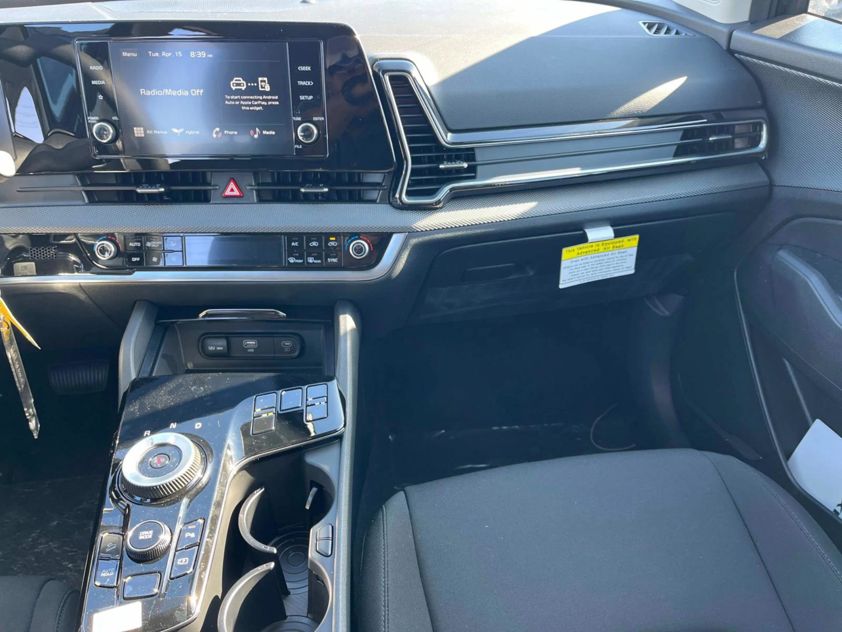 2025 Kia Sportage LX Hybrid - Photo 13