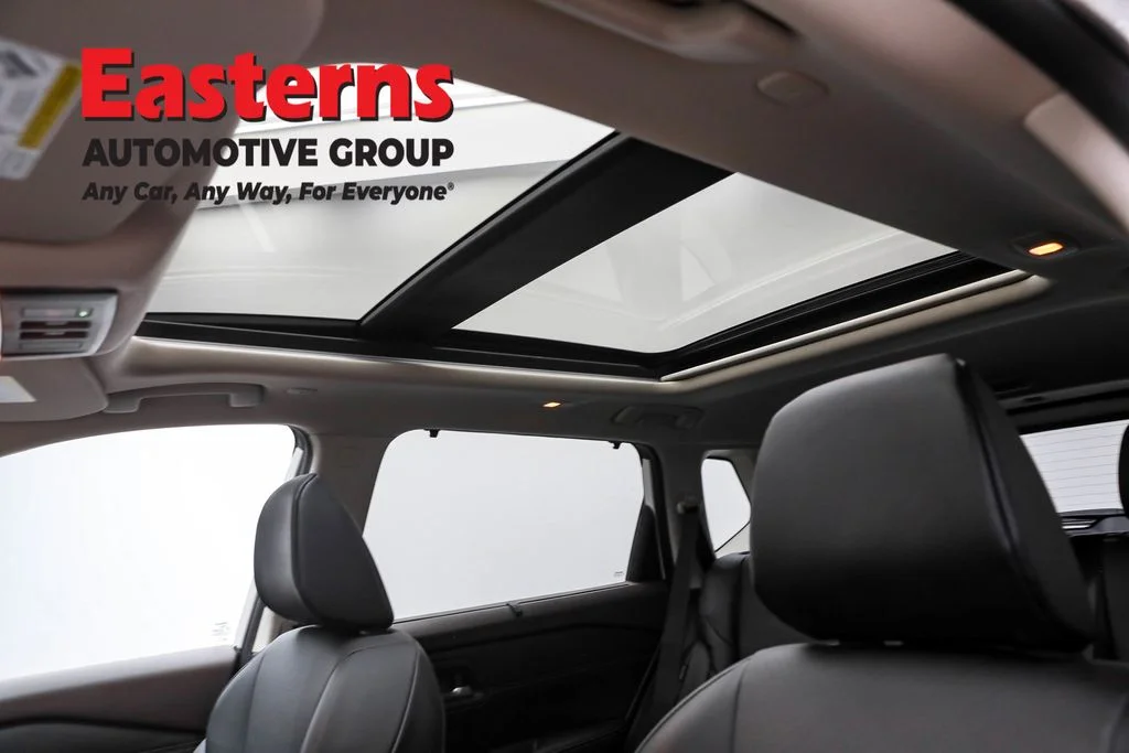 Used 2023 White Nissan SV image 35